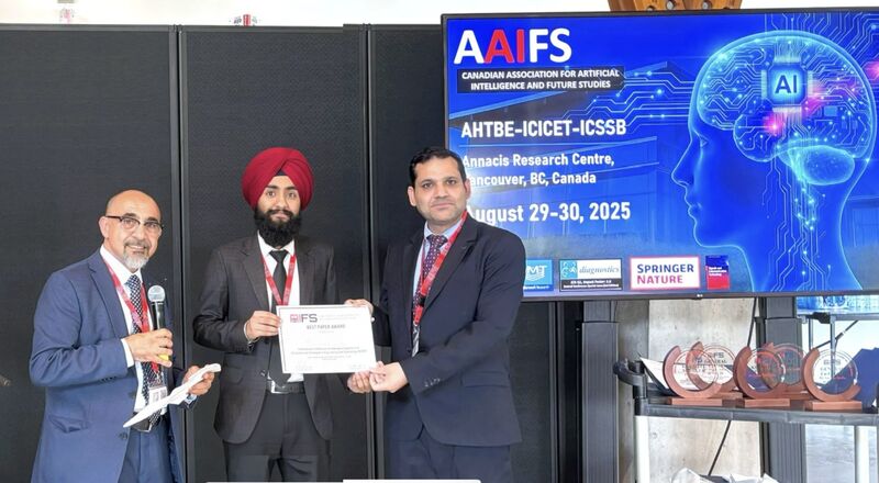 Gursahib Singh receives the AAIFS Best Student Paper Award